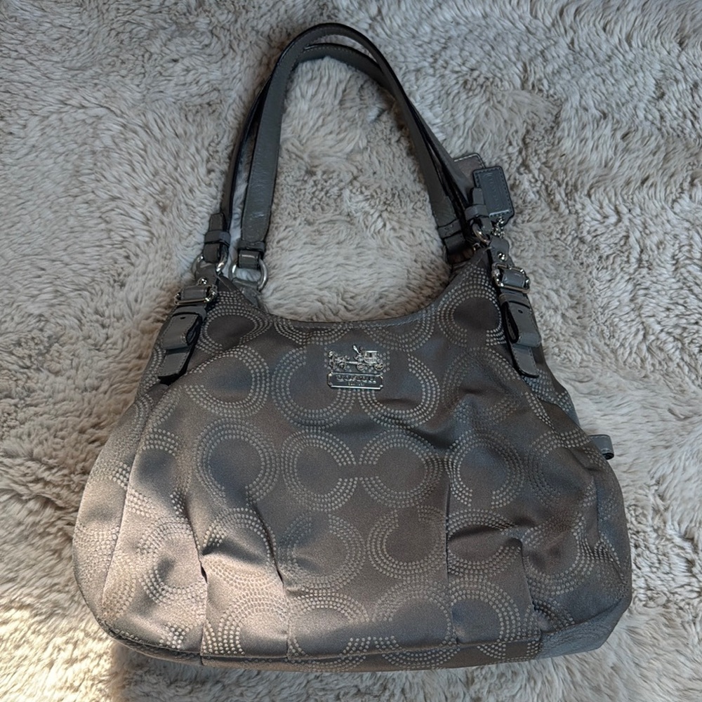 Coach Madison Maggie OpArt Silver/Gray Shoulder Bag